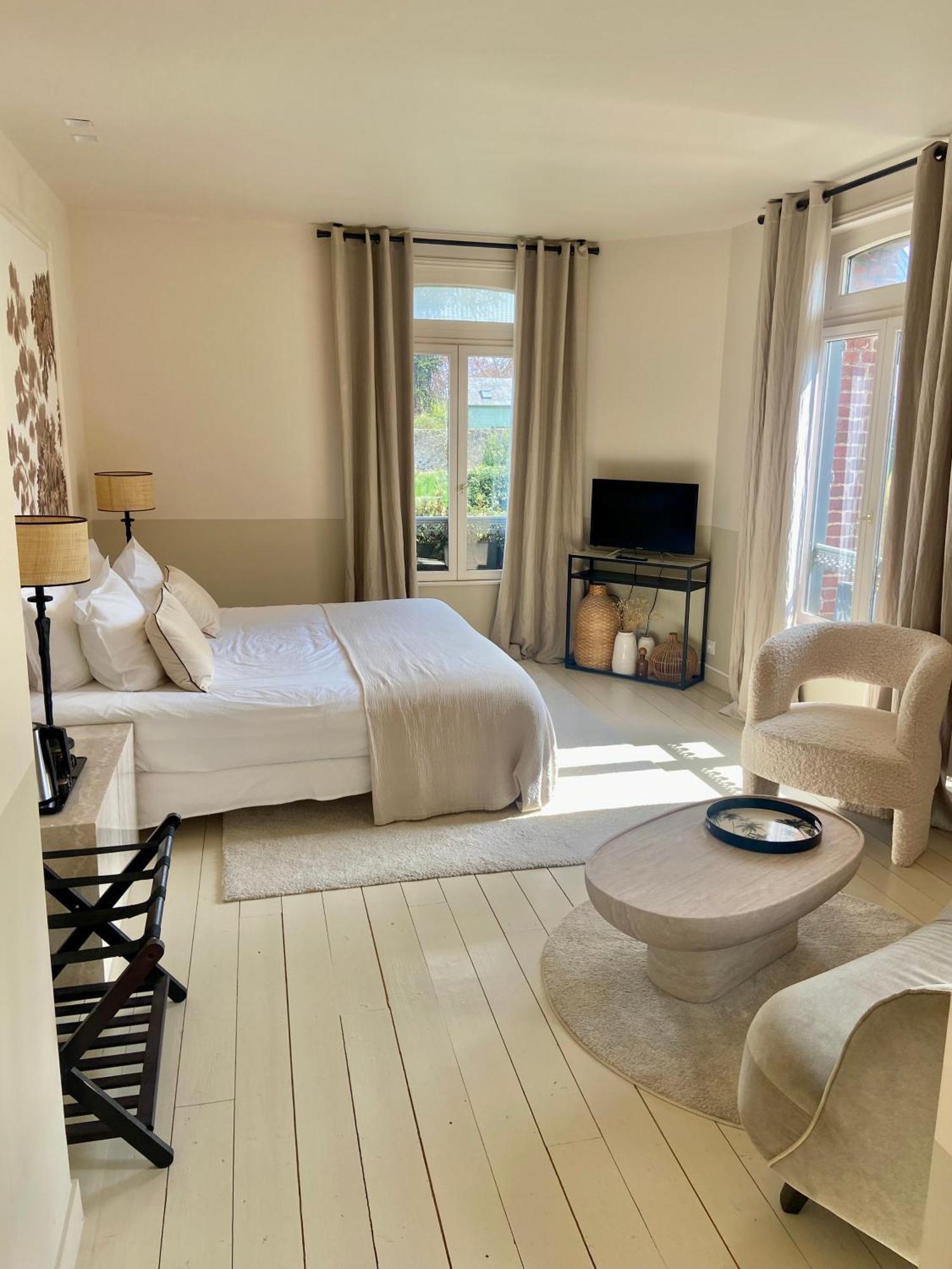 Villa Du Cedre 翁弗勒尔 外观 照片
